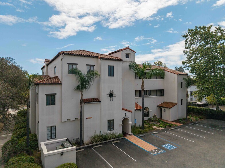 More Photos Of 504 W Pueblo St, Santa Barbara Medical For Sale