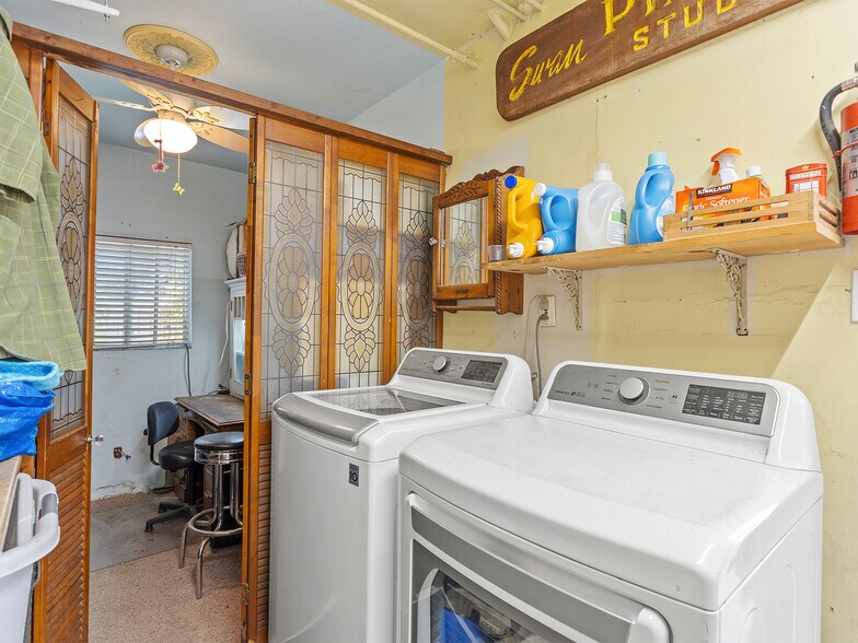 More Photos Of 331 Allen Ave, Glendale Multifamily For Sale