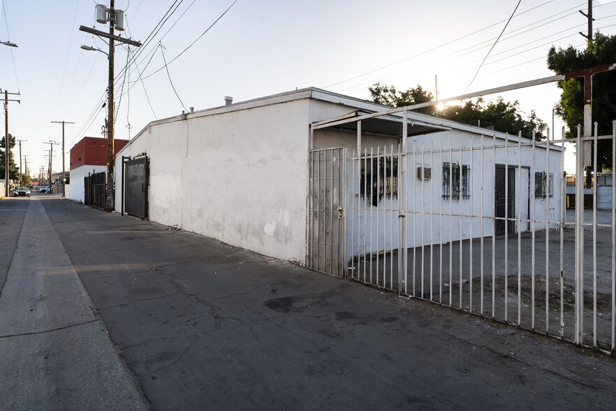 More Photos Of 8802-8810 S Central Ave, Los Angeles Land For Sale
