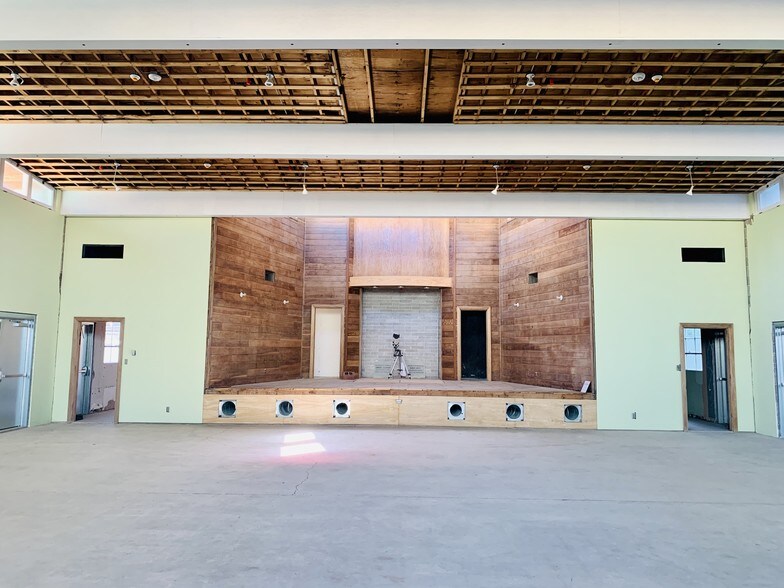 More Photos Of 331-333 E Portland St, Phoenix Freestanding For Lease