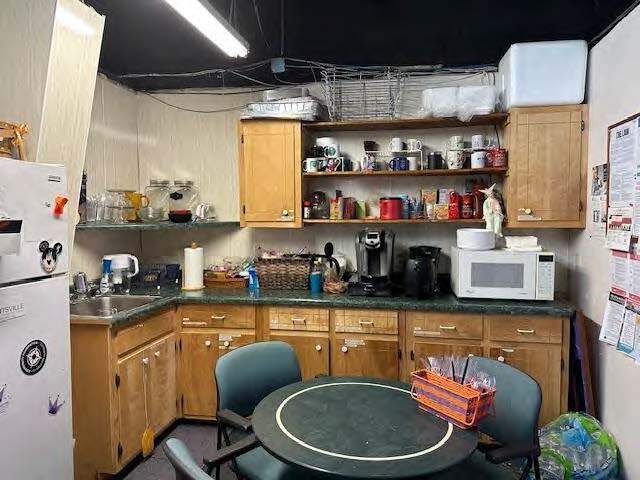 More Photos Of 3312 Long Ave, Huntsville Service For Sale