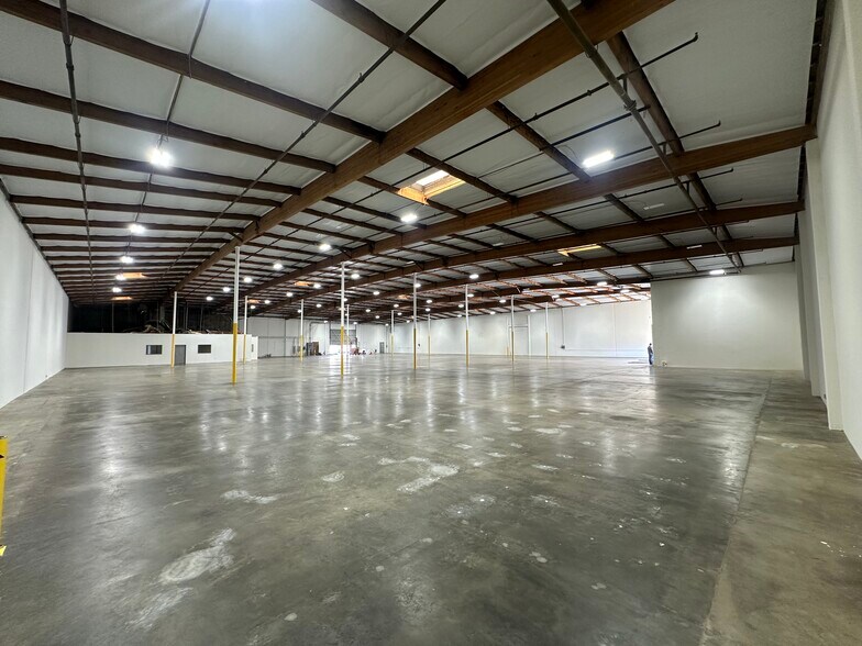 More Photos Of 15120-15200 Marquardt Ave, Santa Fe Springs Manufacturing For Lease