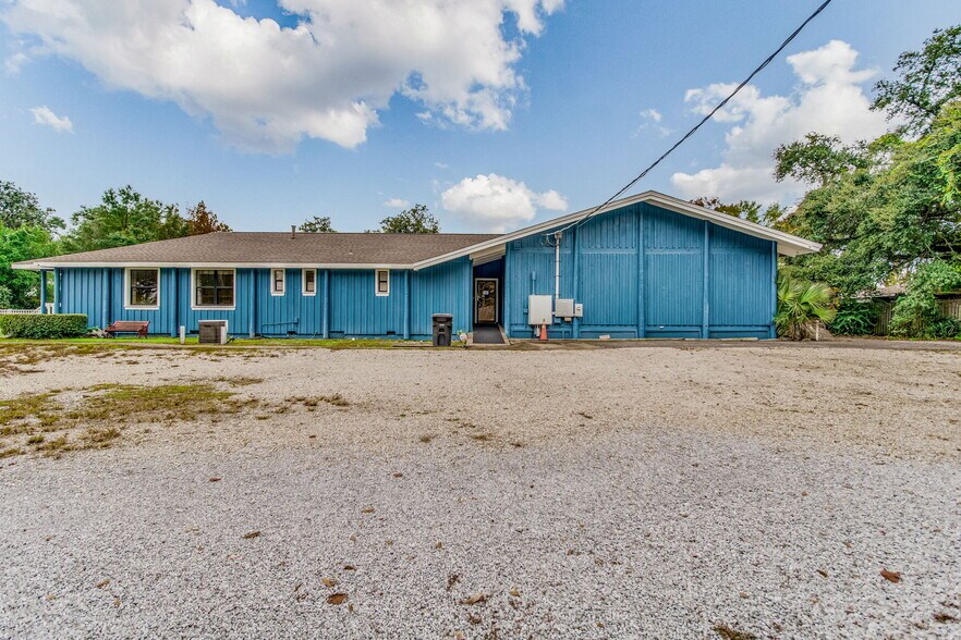 More Photos Of 725 S J St, Pensacola Office Residential For Sale