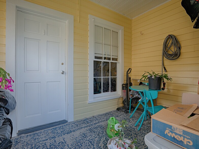 More Photos Of 422 E Citrus Ave, Eustis Multifamily For Sale