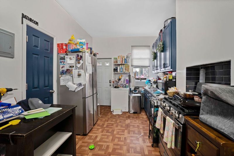 More Photos Of 1536 Gates Ave, Brooklyn Flex For Sale