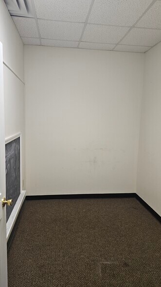 More Photos Of 1146 Elma G Miles Pky, Hinesville Self Storage For Lease