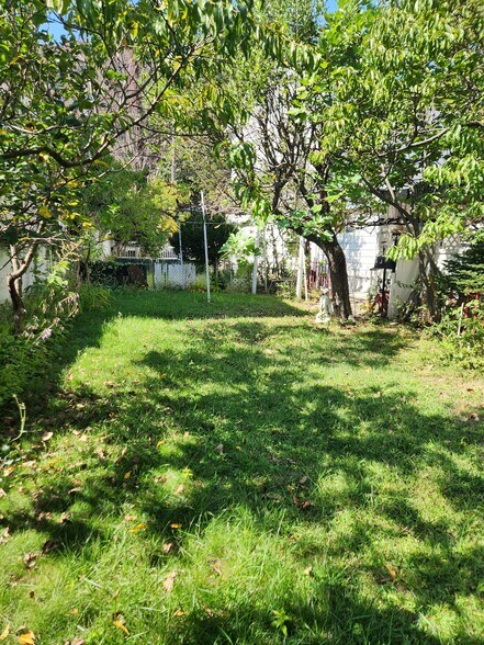 More Photos Of 1163 Sheepshead Bay Rd, Brooklyn Multifamily For Sale