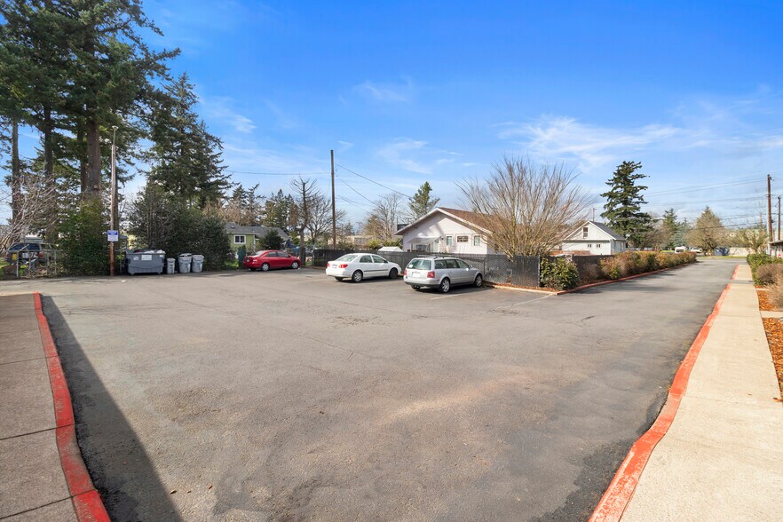 More Photos Of 7926 SE Johnson Creek Blvd, Portland Apartments For Sale