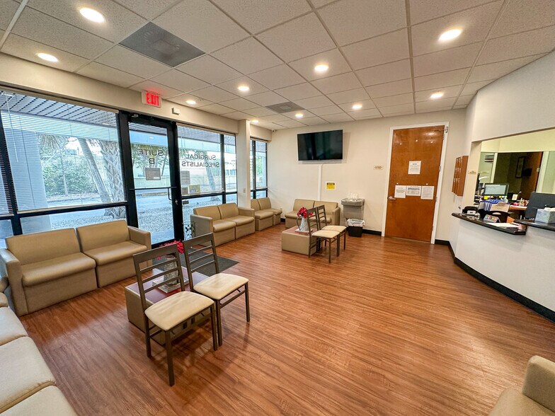 More Photos Of 3467 W Hillsboro Blvd, Deerfield Beach Office For Sale