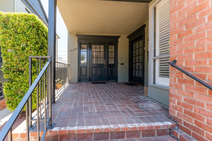 More Photos Of 1235-1241 S Beverly Glen Blvd, Los Angeles Apartments For Sale