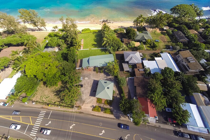 More Photos Of 65 Hana Hwy, Paia Restaurant For Lease