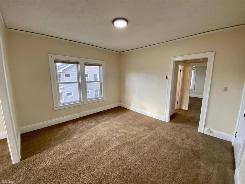 More Photos Of 17020 Madison Ave, Lakewood Flex For Sale