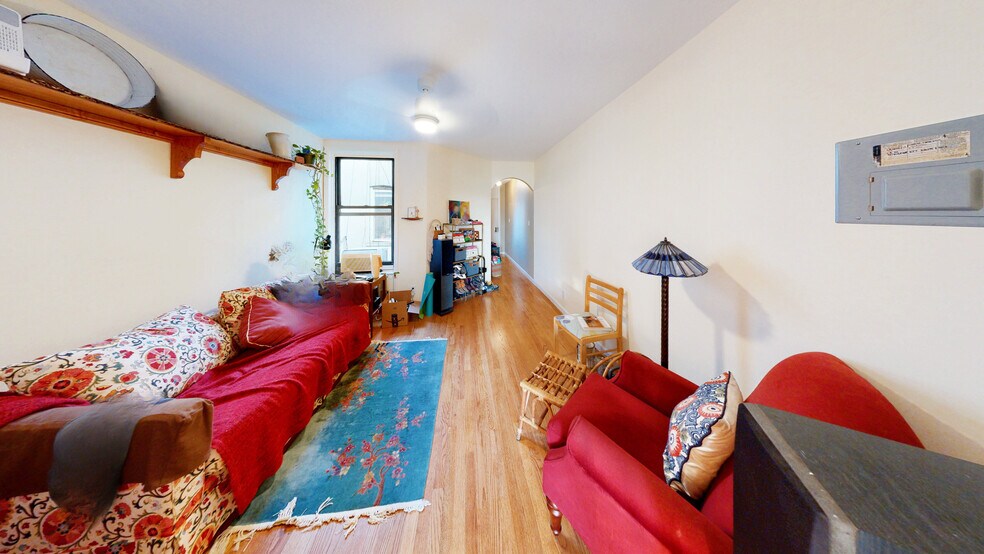 More Photos Of 137 Starr St, Brooklyn Apartments For Sale