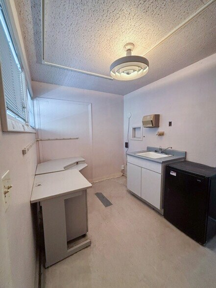 More Photos Of 3020 Beard Rd, Napa Medical For Sale