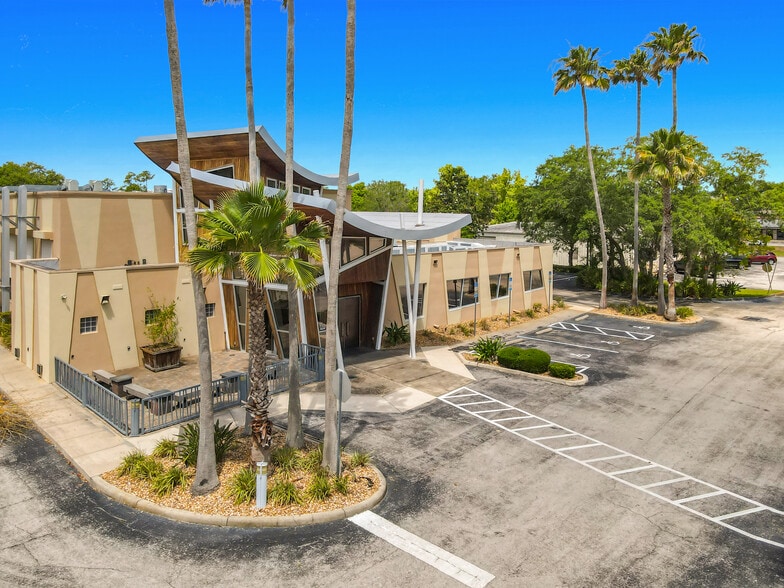 More Photos Of 220 N Williamson Blvd, Ormond Beach Restaurant For Sale