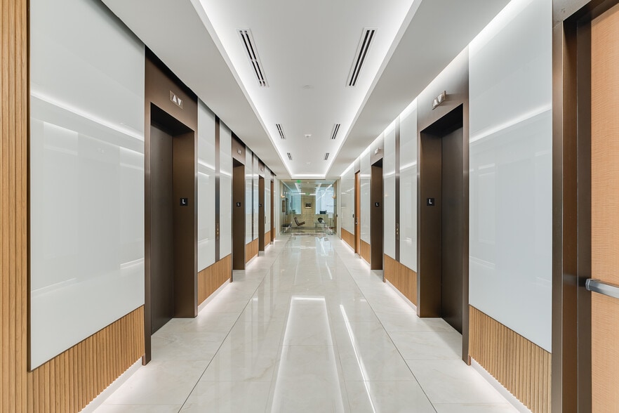 More Photos Of 3838 Oak Lawn Ave, Dallas Office For Lease