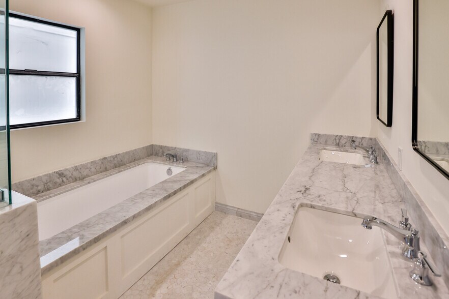More Photos Of 22227 Pacific Coast Hwy, Malibu Apartments For Sale