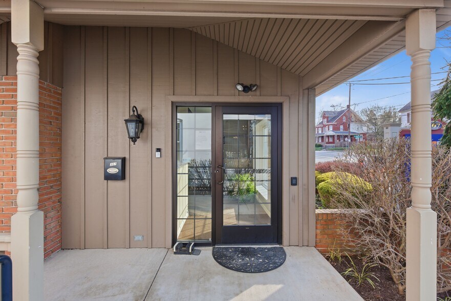 More Photos Of 307 E Broad St, Souderton Medical For Lease