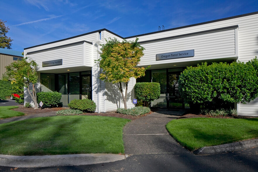 More Photos Of 4120 SE International Way, Milwaukie Unknown For Lease