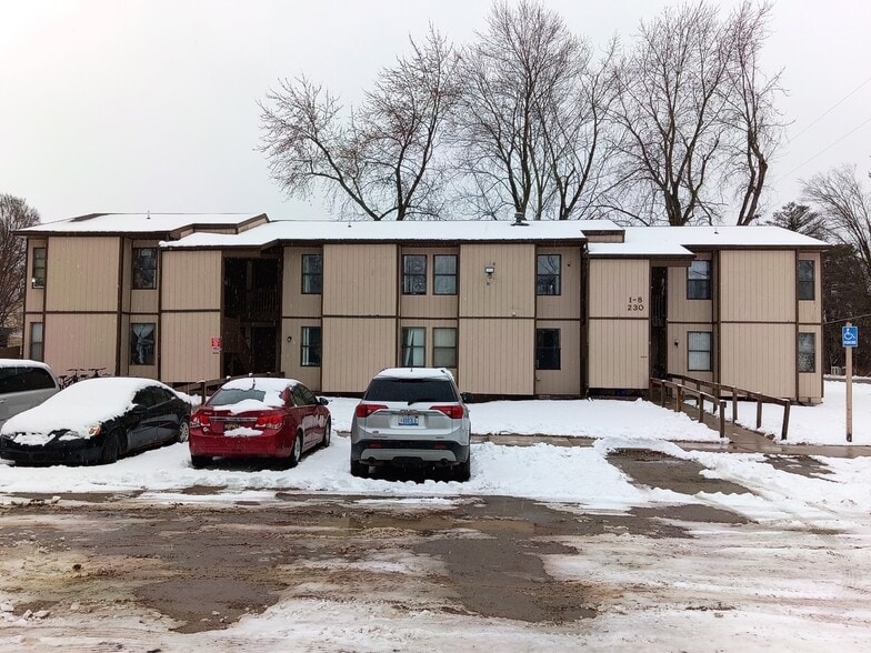 More Photos Of 230-260 Corning St, Farwell Apartments For Sale