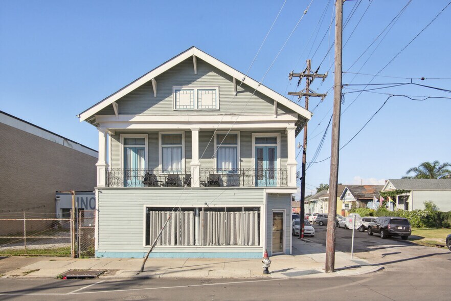 More Photos Of 1104 Music St, New Orleans Hotel For Sale