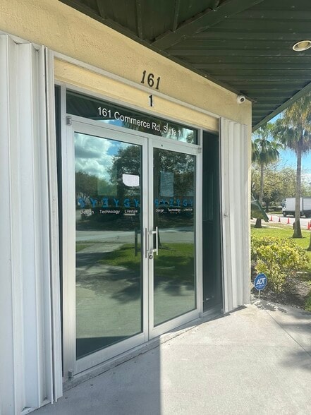 More Photos Of 161 Commerce Rd, Boynton Beach Warehouse For Sale
