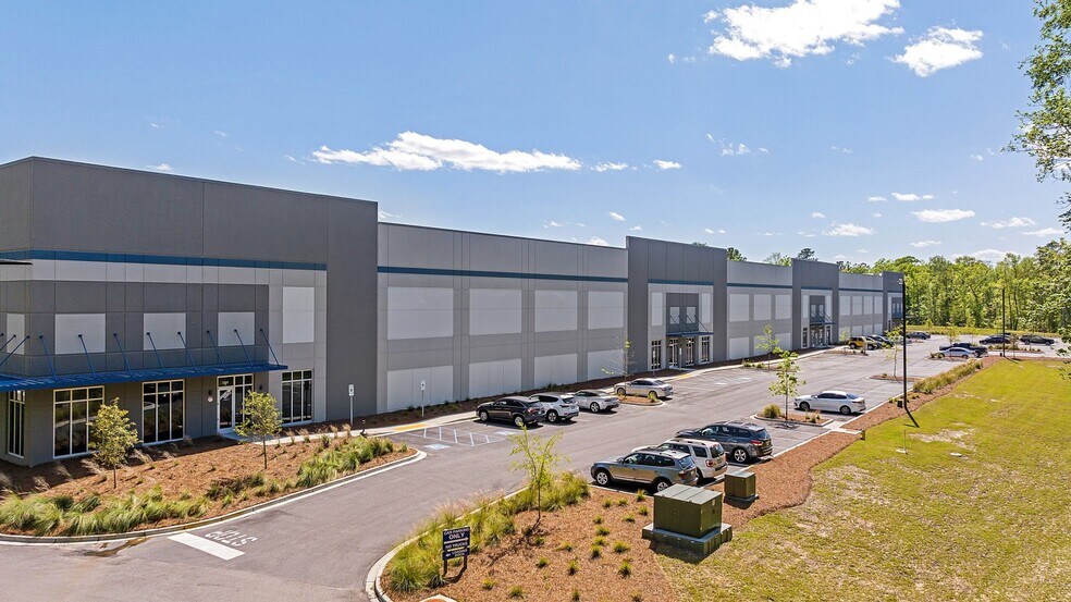 More Photos Of 9035 Sightline Dr, Ladson Distribution For Lease