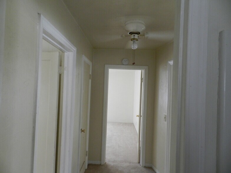 More Photos Of 17663 Vierra Canyon Rd, Salinas Manufactured Housing Mobile Home Park For Sale