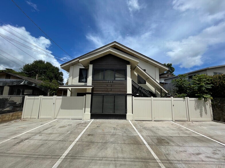 Primary Photo Of 1035 Wong Ln, Honolulu Apartments For Sale