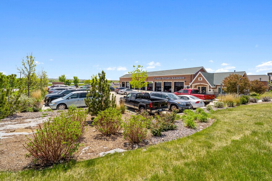 More Photos Of 1635 Main St, Windsor Auto Repair For Sale