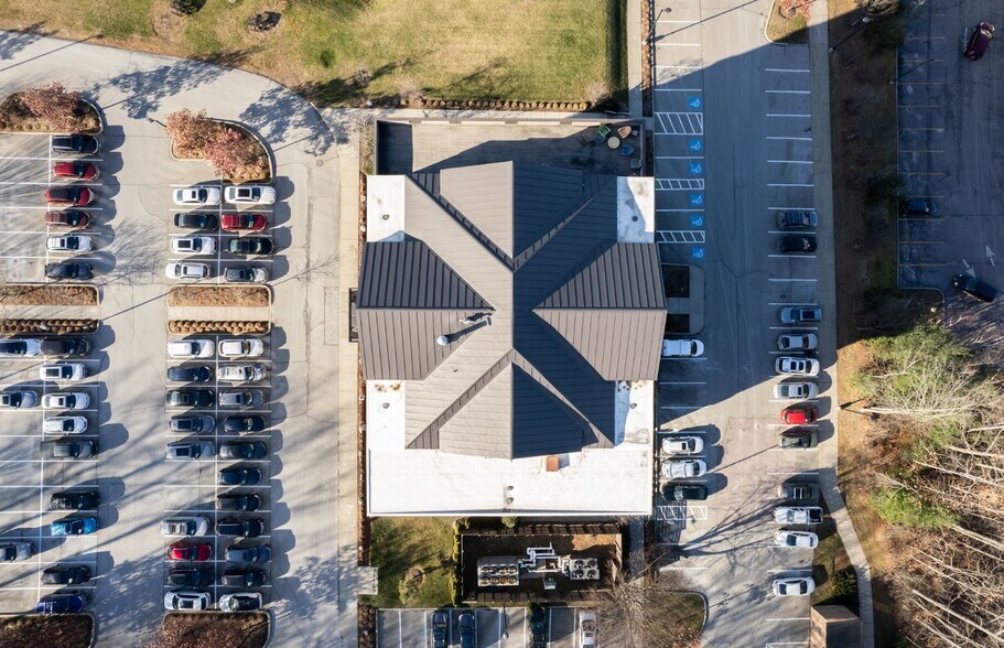 More Photos Of 346 Shelburne Rd, Burlington Office For Lease