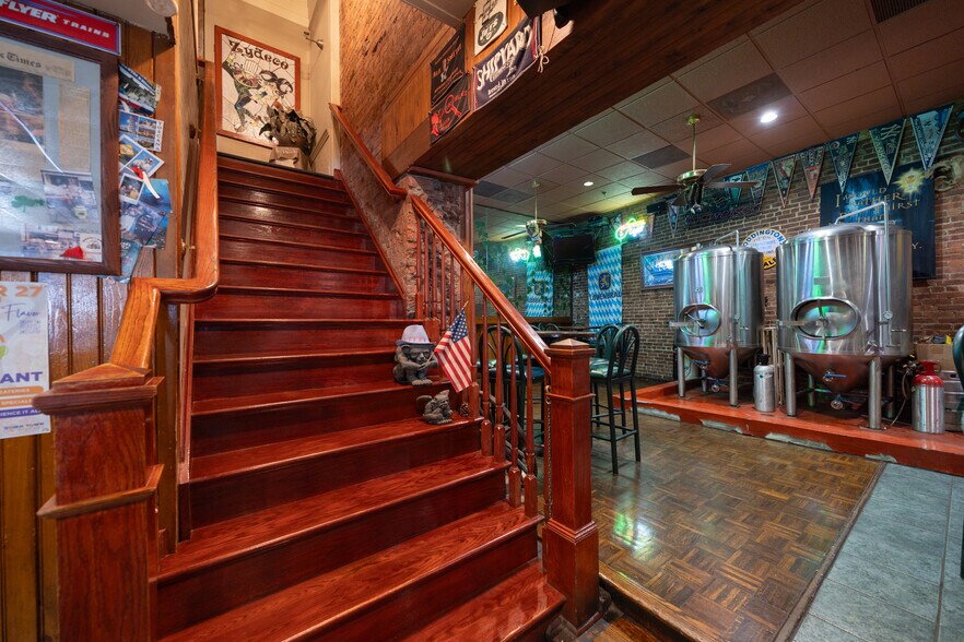 More Photos Of 15 S Orange Ave, South Orange Restaurant For Sale