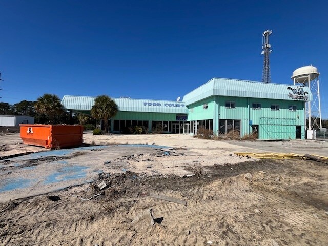 More Photos Of 910 U.S. 17 Business, Surfside Beach Warehouse For Lease