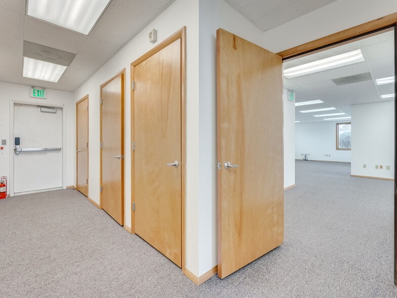 More Photos Of 2275 NE McDaniel Ln, Mcminnville Office For Lease