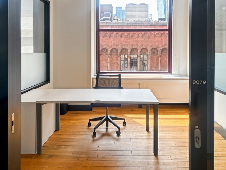 More Photos Of 5113 S Harper Ave, Chicago Coworking Space