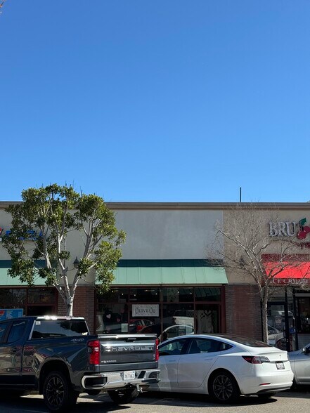 More Photos Of 147 Main St, Seal Beach Unknown For Lease