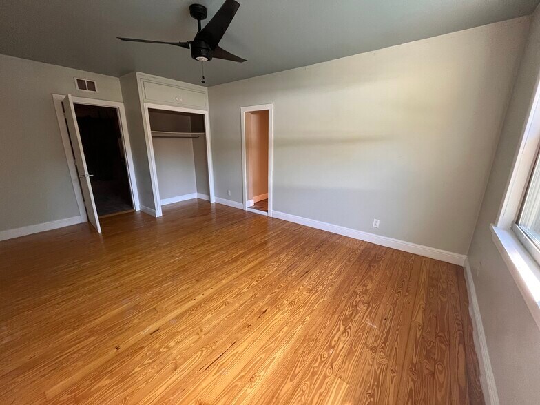More Photos Of 230 S Center St, Pierson Apartments For Sale