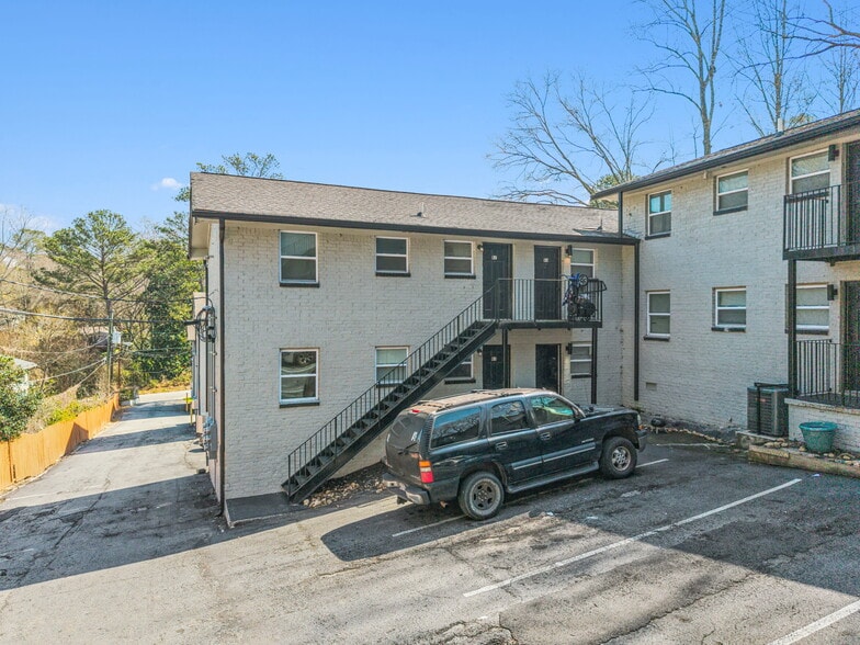 More Photos Of 150 Fairfield Pl NW, Atlanta Apartments For Sale