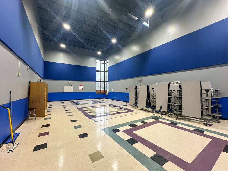 More Photos Of 5421 THEKLA Ave, Saint Louis Schools For Sale