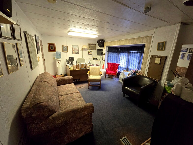 More Photos Of 8856 Greentop Rd, Lincoln Religious Facility For Sale