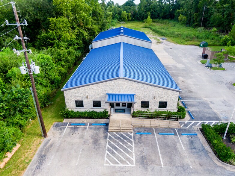 More Photos Of 8810 Fm 1960 Bypass Rd W, Humble Warehouse For Sale