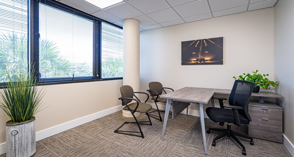 More Photos Of 1601 Belvedere Rd, West Palm Beach Coworking Space