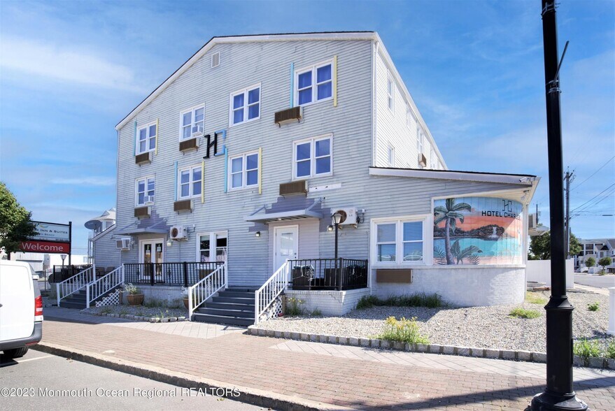 More Photos Of 1402 Boulevard, Seaside Heights Hotel For Sale