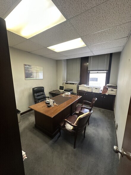 More Photos Of 28 N 1st St, San Jose Office For Sale