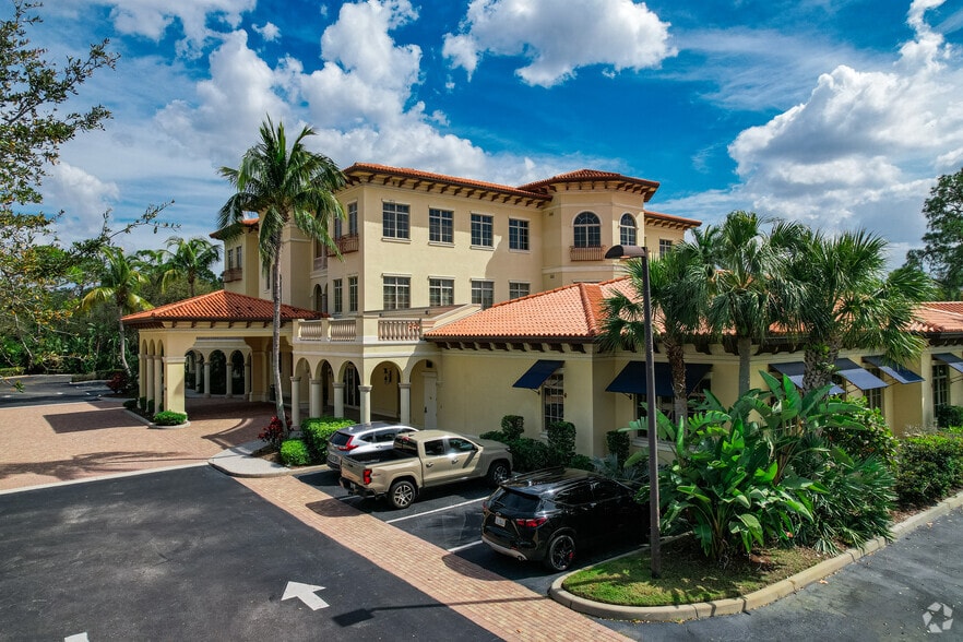 Primary Photo Of 1185 Immokalee Rd, Naples Office For Lease