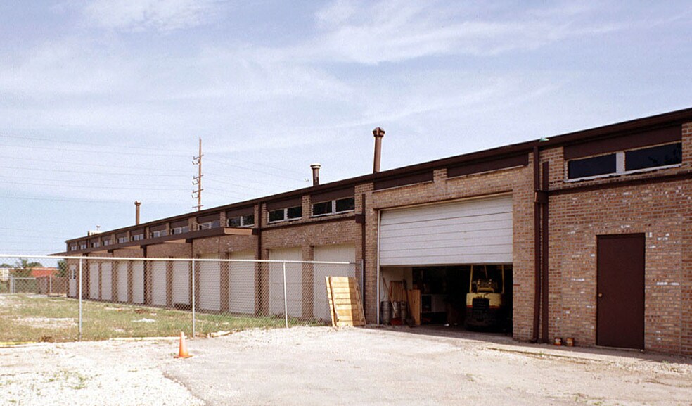 More Photos Of 4619 N 25th Ave, Schiller Park Warehouse For Sale