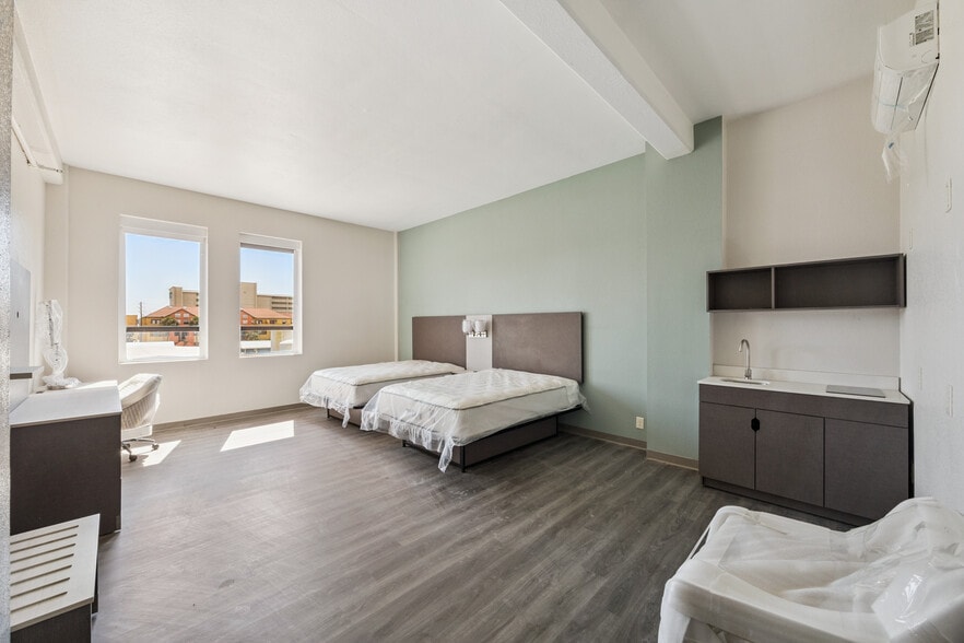 More Photos Of 5005 Avenue U, Galveston Hotel For Sale