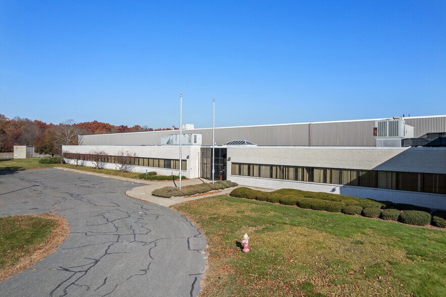 More Photos Of 1 Better Way, Chicopee Distribution For Lease