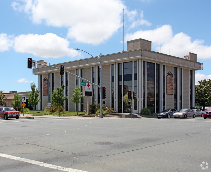 More Photos Of 1545 N Texas St, Fairfield Coworking Space