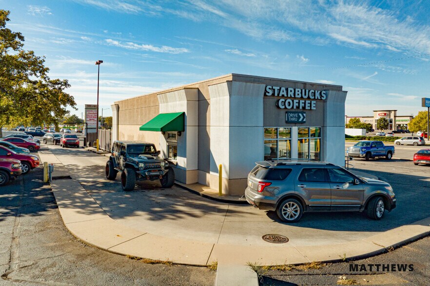 More Photos Of 2166 N Amidon Ave, Wichita Fast Food For Sale